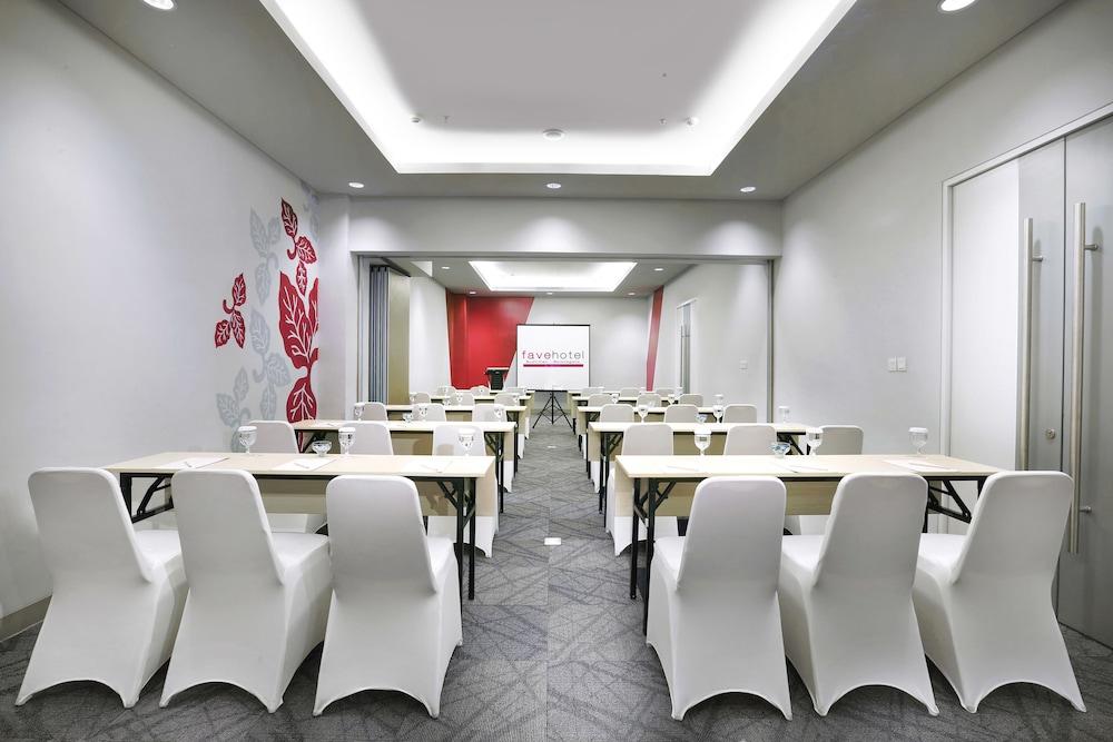 Favehotel Sudirman Bojonegoro Buitenkant foto